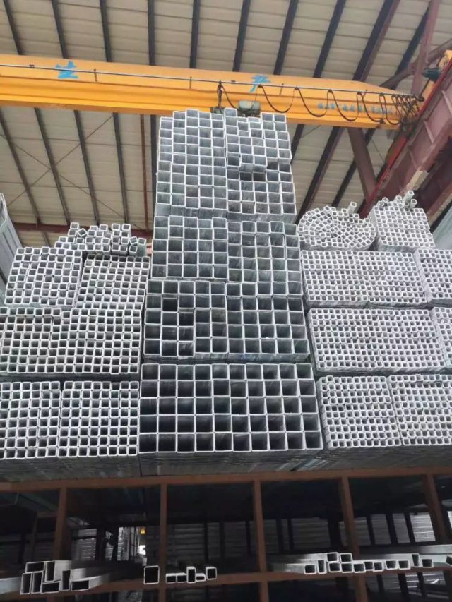 皇姑镀锌无缝方矩管